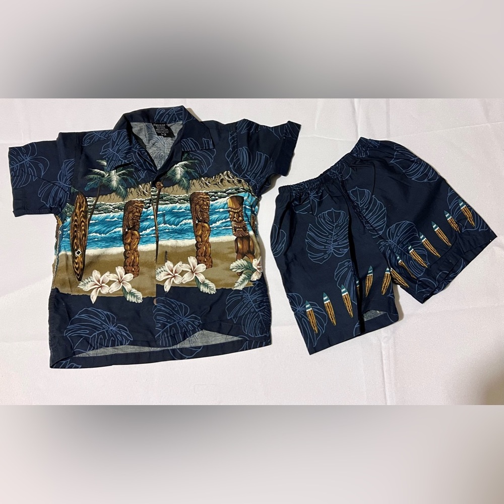 Hawaiian 2 piece outfit bought in Hawaii GUC 12 months